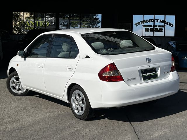 TOYOTA PRIUS 2002