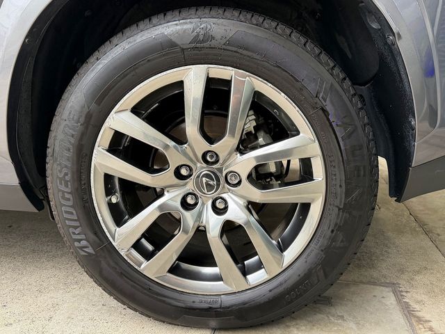 TOYOTA LEXUS NX300h 2018