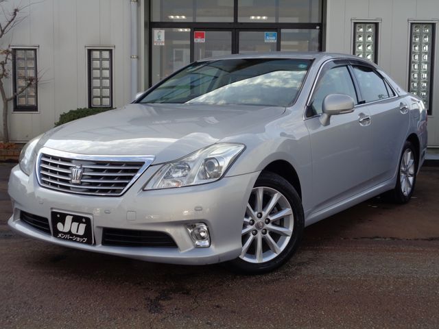 TOYOTA CROWN sedan 4WD 2011
