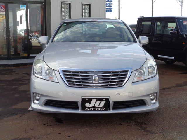 TOYOTA CROWN sedan 4WD 2011