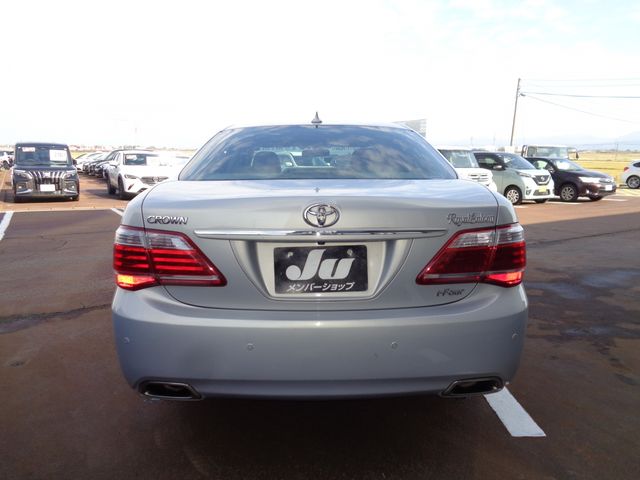 TOYOTA CROWN sedan 4WD 2011
