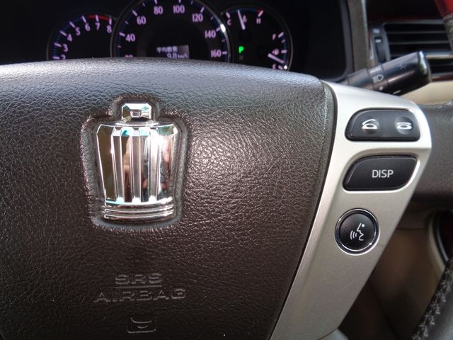 TOYOTA CROWN sedan 4WD 2011