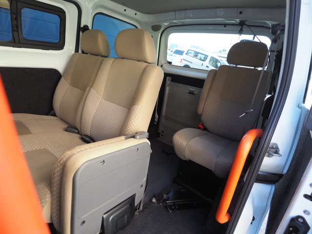 NISSAN NV200 VANETTE van 2018