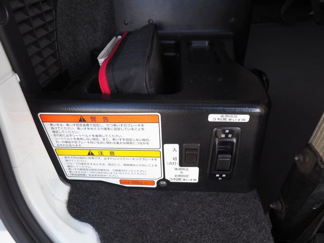 NISSAN NV200 VANETTE van 2018