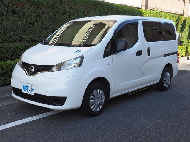 NISSAN NV200 VANETTE van 2018