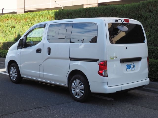 NISSAN NV200 VANETTE van 2018