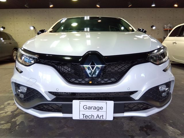 RENAULT RENAULT MEGANE hatchback 2023