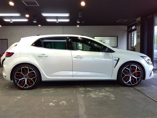 RENAULT RENAULT MEGANE hatchback 2023