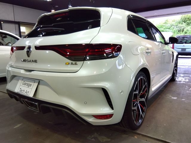 RENAULT RENAULT MEGANE hatchback 2023