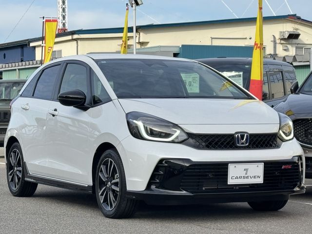 HONDA FIT e:HEV 2024