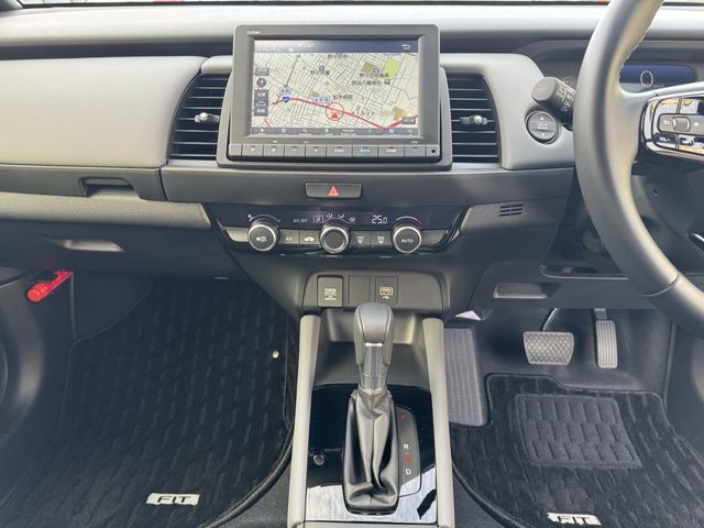 HONDA FIT e:HEV 2024