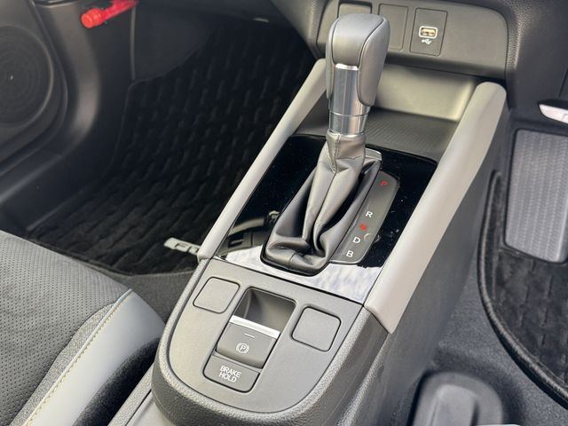 HONDA FIT e:HEV 2024