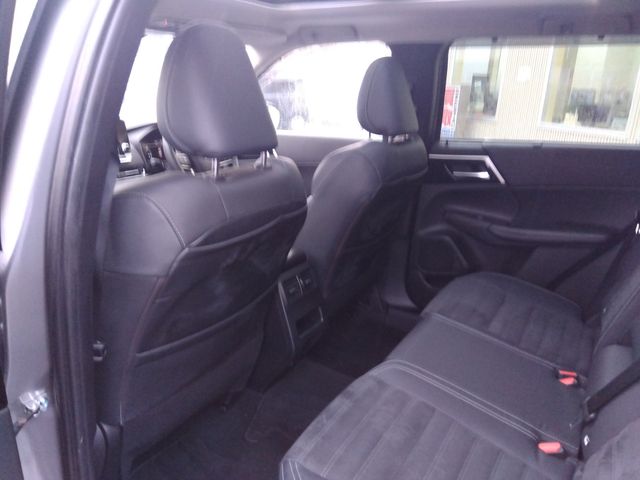 MITSUBISHI OUTLANDER PHEV 2022