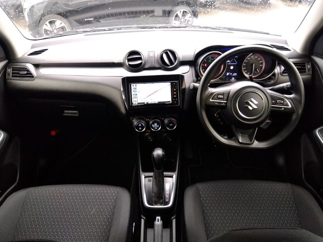 SUZUKI SWIFT 4WD 2020