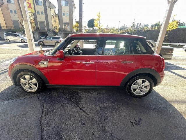 BMW MINI ONE 5DOOR 2019