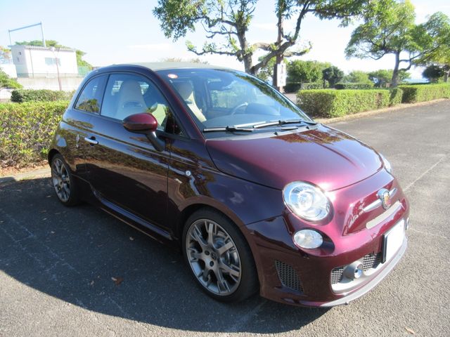 FIAT ABARTH 695 2013