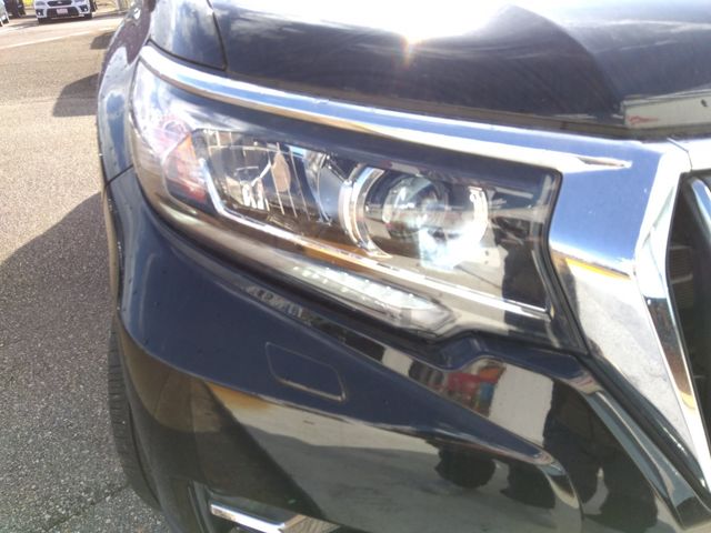 TOYOTA LANDCRUISER PRADO 2020