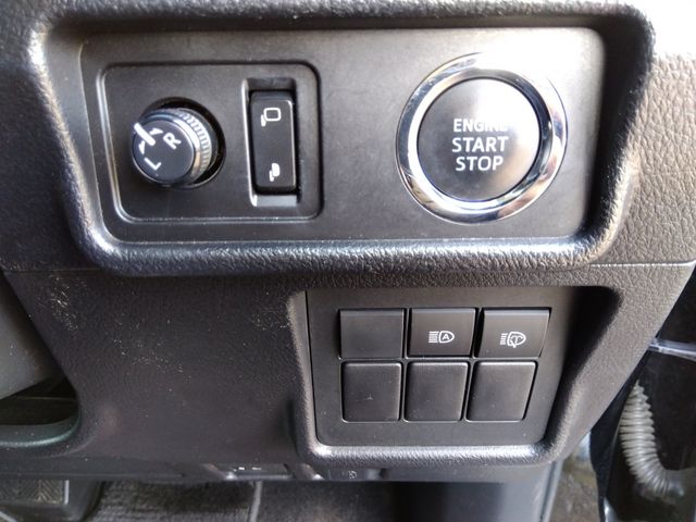 TOYOTA LANDCRUISER PRADO 2020