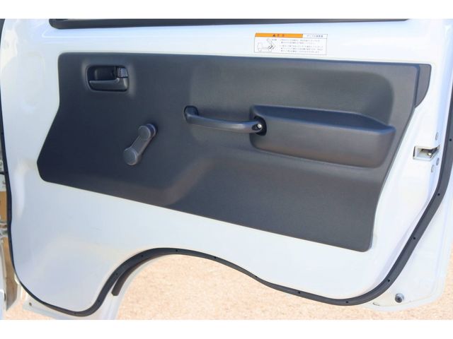 SUZUKI CARRY truck 4WD 2018