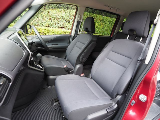 NISSAN SERENA  WG 2018