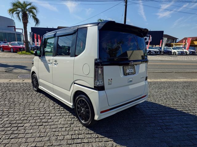 HONDA N BOX CUSTOM 2016
