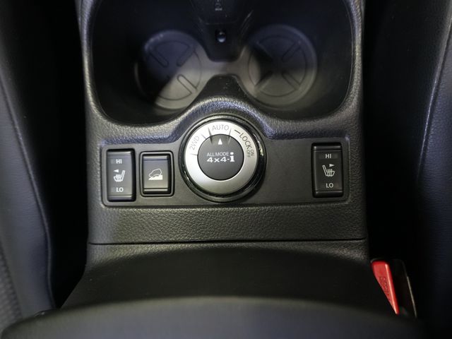 NISSAN X-TRAIL 4WD 2014