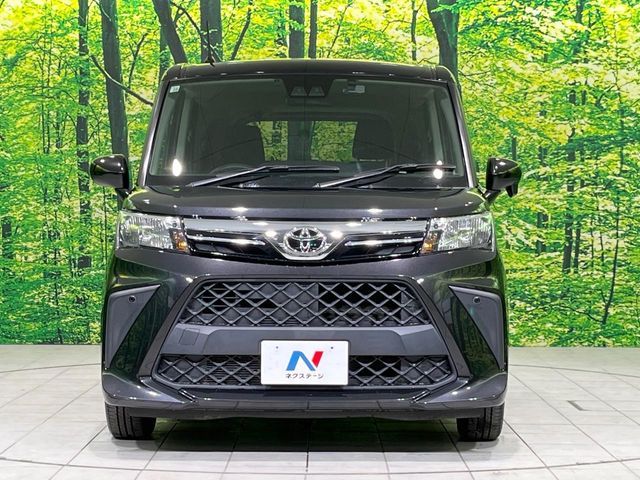 TOYOTA ROOMY 2022