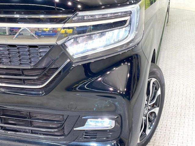 HONDA N BOX CUSTOM 2019