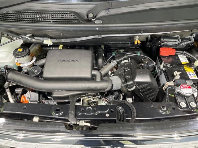 HONDA N BOX CUSTOM 2022