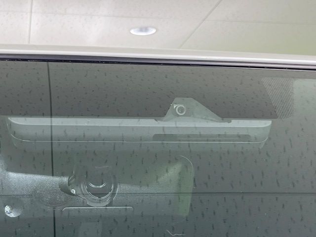 TOYOTA HIACE van 4WD 2023