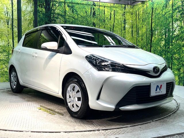 TOYOTA VITZ 2016