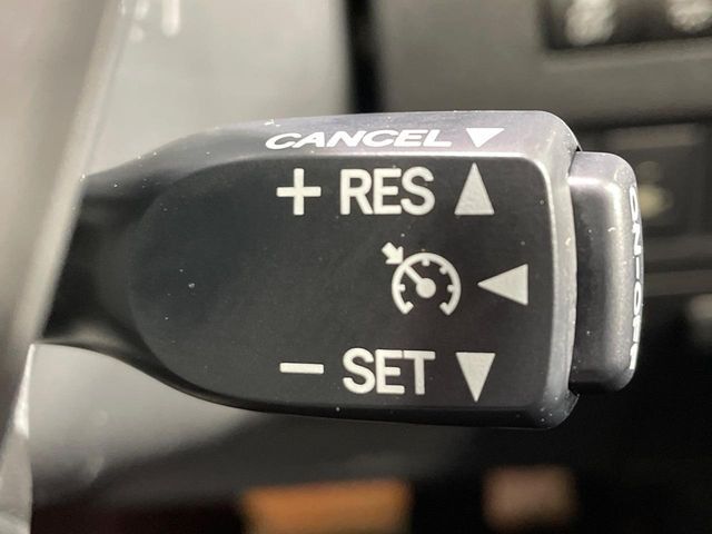 TOYOTA VELLFIRE 2014