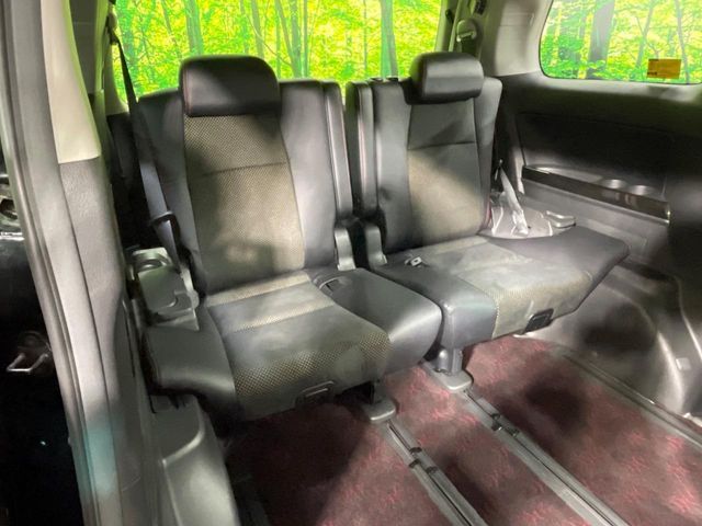 TOYOTA VELLFIRE 2014