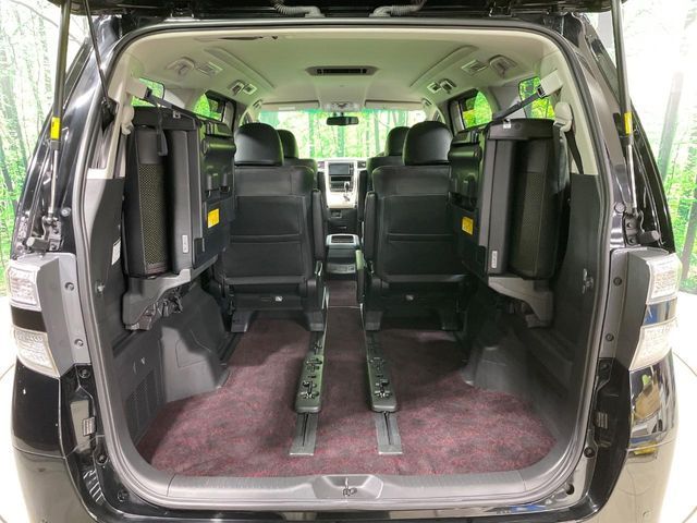 TOYOTA VELLFIRE 2014