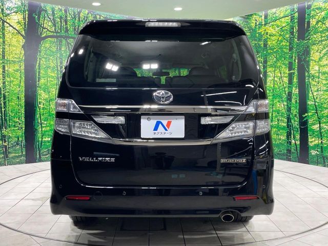 TOYOTA VELLFIRE 2014