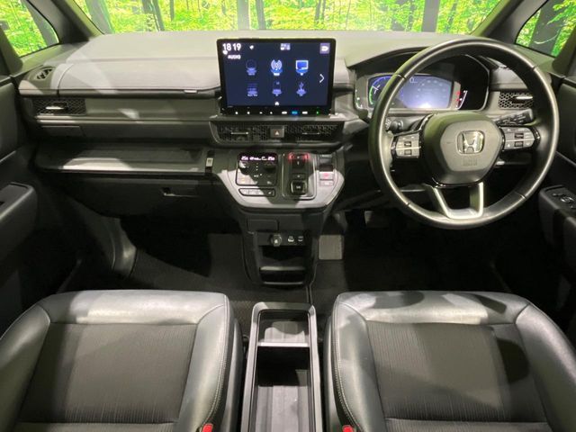 HONDA STEPWAGON e:HEV SPADA 2023