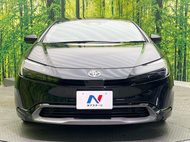TOYOTA PRIUS 2024