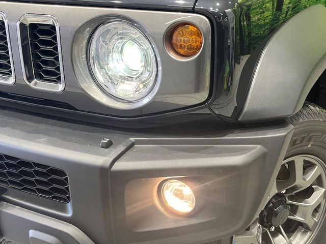 SUZUKI JIMNY NOMADE 2025