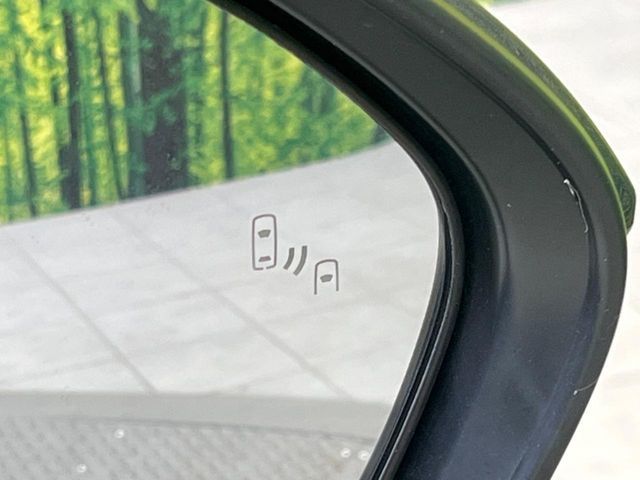 TOYOTA COROLLA TOURING HYBRID 2023