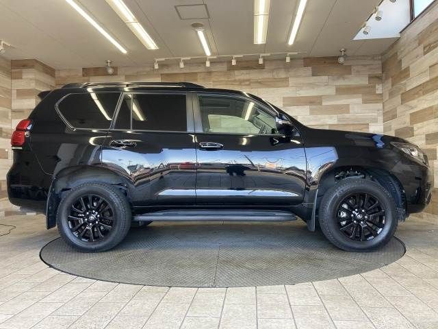 TOYOTA LANDCRUISER PRADO 2021