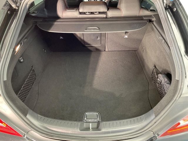 MERCEDES BENZ MERCEDES BENZ CLA Shooting Brake 2016