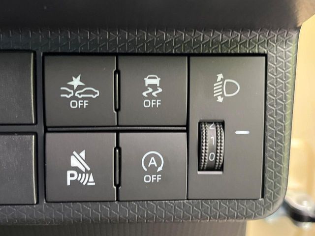 DAIHATSU TANTO FAN CROSS 2024