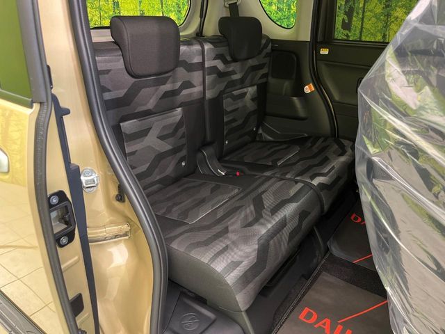 DAIHATSU TANTO FAN CROSS 2024