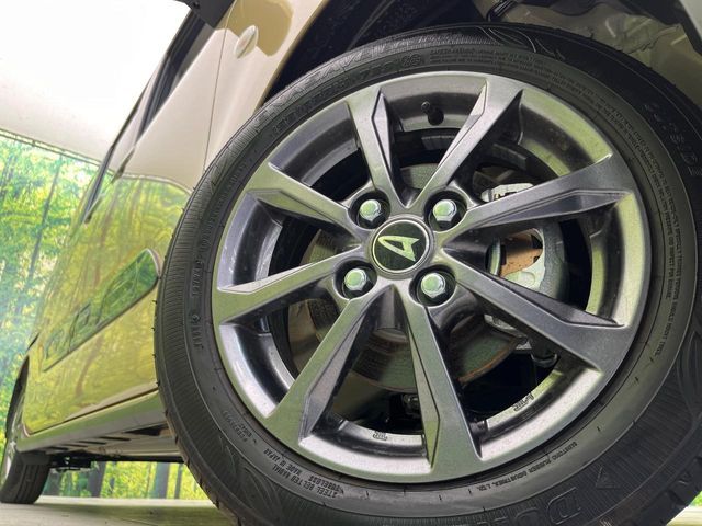 DAIHATSU TANTO FAN CROSS 2024