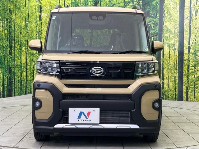 DAIHATSU TANTO FAN CROSS 2024