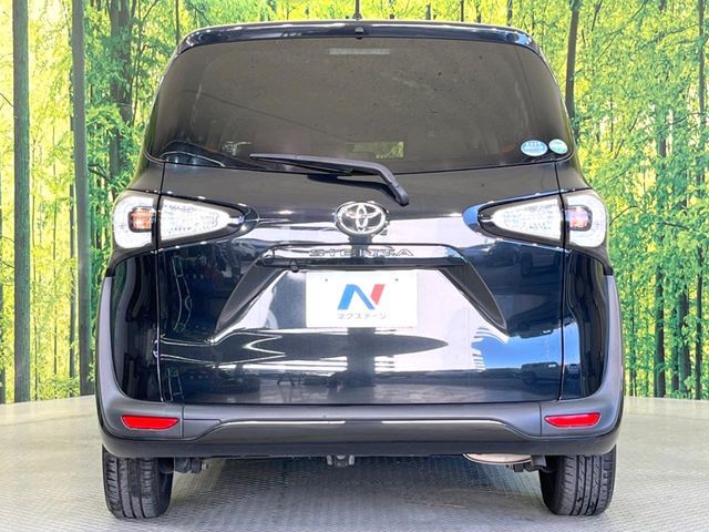 TOYOTA SIENTA 2016
