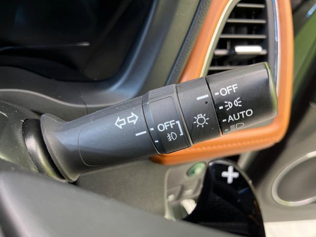 HONDA VEZEL HYBRID 2015