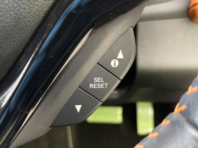 HONDA VEZEL HYBRID 2015