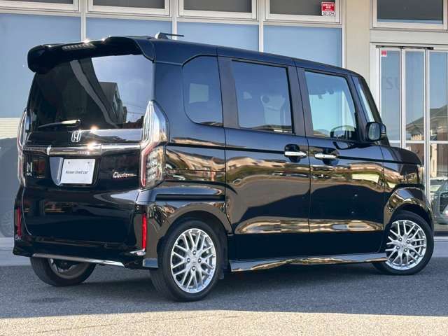 HONDA N BOX CUSTOM 2023