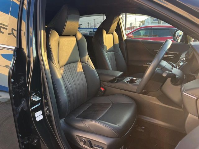 TOYOTA HARRIER HYBRID 2021